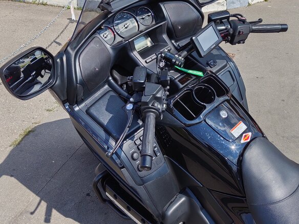 2014 Honda GL 1800 Gold Wing, чёрный, 1550000 рублей - вид 2
