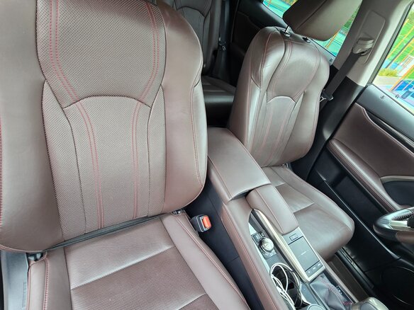 2021 Lexus RX 300 IV Рестайлинг, красный, 5400000 рублей - вид 14