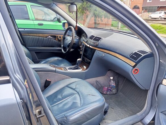 2004 Mercedes-Benz E-Класс 240 III (W211, S211), синий, 950000 рублей - вид 8