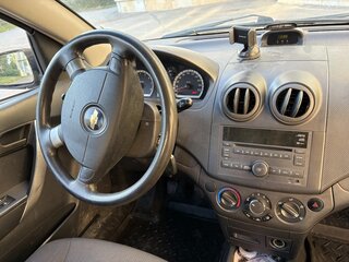 2010 Chevrolet Aveo I Рестайлинг, чёрный, 419999 рублей, вид 5