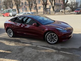 2021 Tesla Model 3 Long Range I, красный, 3400000 рублей, вид 4