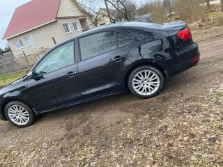 2014 Volkswagen Jetta VI Рестайлинг, чёрный, 1220000 рублей, вид 2