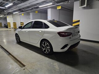 2024 Lada (ВАЗ) Vesta Sportline I Рестайлинг (NG), белый, 1730000 рублей, вид 5