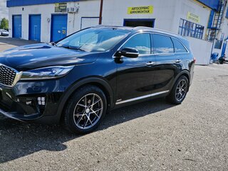 2018 Kia Sorento III Prime Рестайлинг, чёрный, 2850000 рублей, вид 2