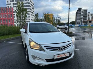 2016 Hyundai Solaris I Рестайлинг, белый, 850000 рублей, вид 3