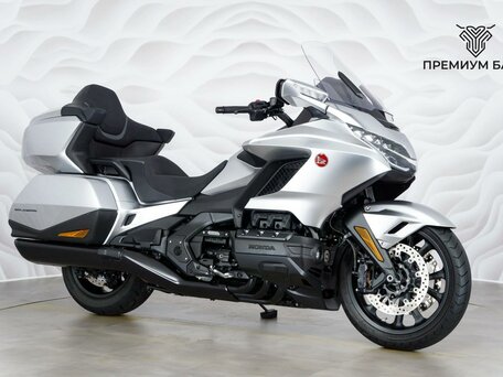 2025 Honda GL 1800 Gold Wing, серебристый, 3199000 рублей, вид 5