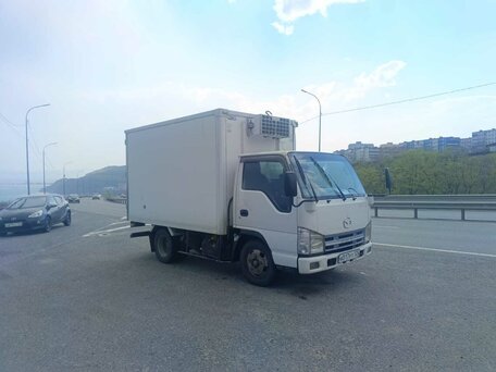 2007 Mazda Titan, белый, 1800000 рублей, вид 4