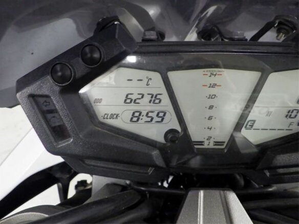 2017 Kawasaki Z 800, белый, 800000 рублей - вид 6