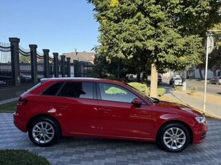 2015 Audi A3 III (8V), красный, 1149999 рублей, вид 3
