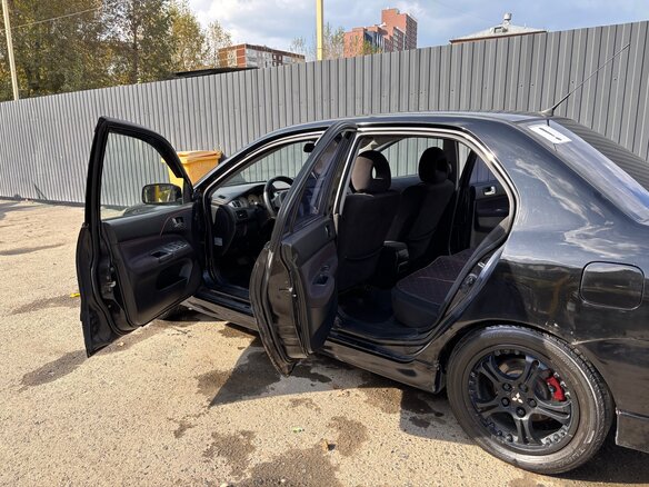 2006 Mitsubishi Lancer IX Рестайлинг, чёрный, 570000 рублей - вид 10