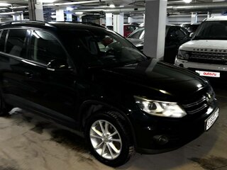 2011 Volkswagen Tiguan I Рестайлинг, чёрный, 1399000 рублей, вид 3