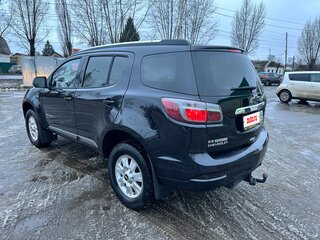 2013 Chevrolet TrailBlazer II, чёрный, 1300000 рублей, вид 5