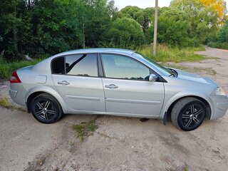 2008 Renault Megane II Рестайлинг, серый, 450000 рублей, вид 3