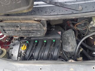 2008 Renault Trafic II Рестайлинг, красный, 1100000 рублей, вид 5