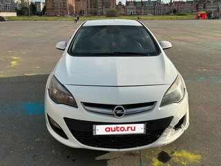 2014 Opel Astra J Рестайлинг, белый, 592000 рублей, вид 1
