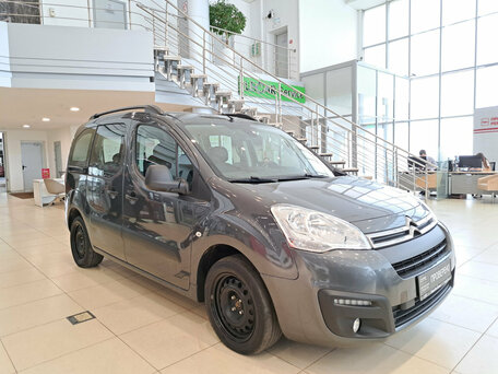 2021 Citroen Berlingo II Рестайлинг 2, серый, 1330000 рублей, вид 3