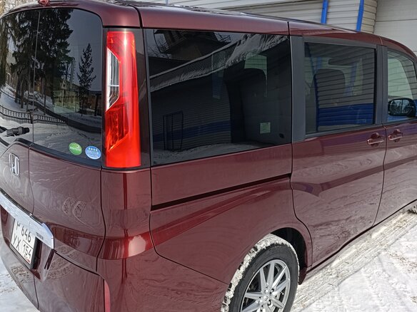 2017 Honda Stepwgn V, пурпурный, 2100000 рублей - вид 3