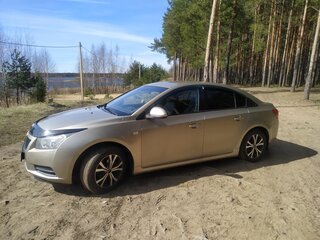 2010 Chevrolet Cruze I, бежевый, 480000 рублей, вид 4