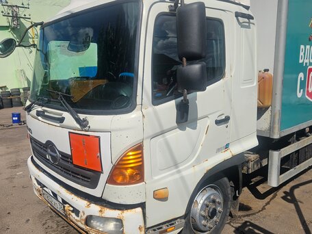 2013 Hino Series 500 (Ranger), белый, 2500000 рублей, вид 3