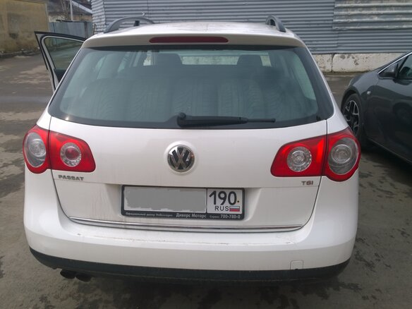 2008 Volkswagen Passat B6, белый - вид 5