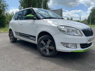 2012 Skoda Fabia II Рестайлинг, белый, 610000 рублей, вид 2