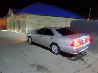 2000 Nissan Laurel VIII (C35), серый, 760000 рублей, вид 2