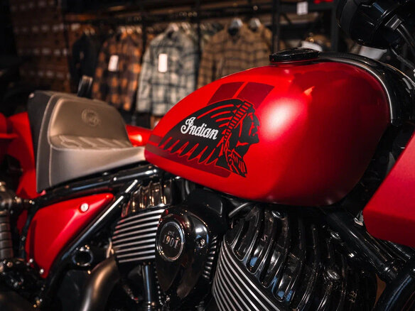 2025 Indian Chief, красный, 3150000 рублей - вид 7