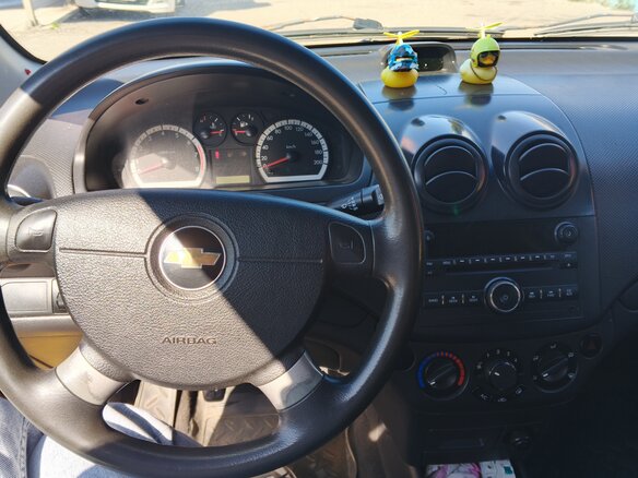 2007 Chevrolet Aveo I Рестайлинг, жёлтый, 110000 рублей - вид 2