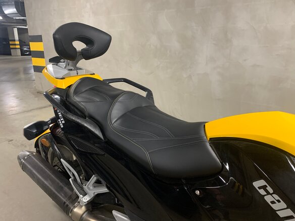 2009 BRP Can-Am Spyder, жёлтый, 975000 рублей - вид 12