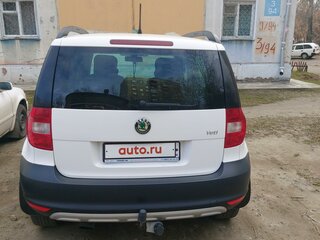 2011 Skoda Yeti I, белый, 1075000 рублей, вид 4