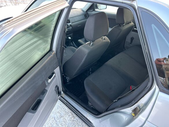 2011 Lada (ВАЗ) Priora I, серебристый, 299000 рублей - вид 12