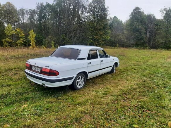 1998 ГАЗ 3110 «Волга», белый, 150000 рублей - вид 4