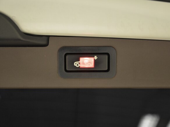 2008 BMW X5 4.8i II (E70), белый - вид 20