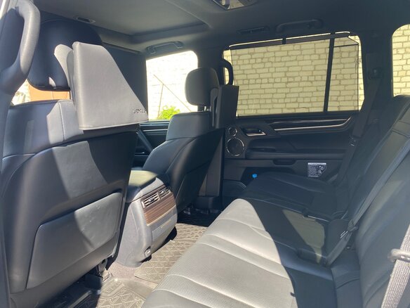 2020 Lexus LX 570 III Рестайлинг 2, белый, 9800000 рублей - вид 6