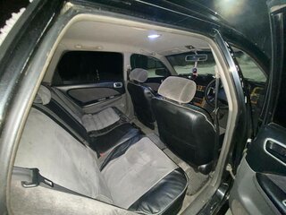 2001 Toyota Caldina II Рестайлинг, чёрный, 645555 рублей, вид 4