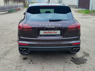 2015 Porsche Cayenne S E-Hybrid II Рестайлинг (958), коричневый, 4200000 рублей, вид 4