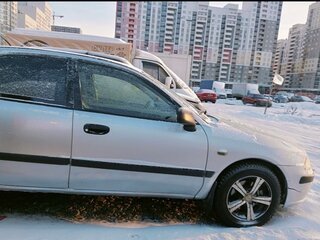 2001 Mitsubishi Carisma I Рестайлинг, серебристый, 230000 рублей, вид 5