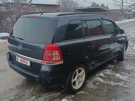 2010 Opel Zafira B Рестайлинг, синий, 620000 рублей, вид 4