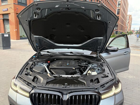 2020 BMW 5 серии 520d xDrive VII (G30/G31/G38) Рестайлинг, серый - вид 14