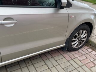2011 Volkswagen Polo V, серебристый, 660000 рублей, вид 2