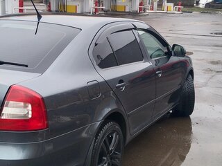 2013 Skoda Octavia II (A5) Рестайлинг, серый, 900000 рублей, вид 2