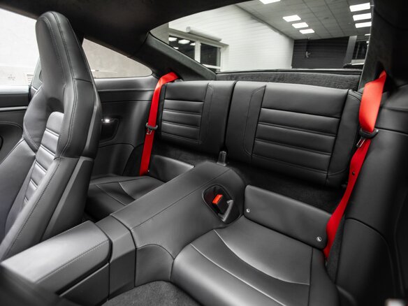 2025 Porsche 911 Carrera 4 GTS VIII (992) Рестайлинг, серый, 36000000 рублей - вид 14