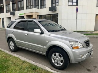 2008 Kia Sorento I Рестайлинг, серебристый, 1750000 рублей, вид 1