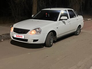 2013 Lada (ВАЗ) Priora I Рестайлинг, белый, 590000 рублей, вид 1