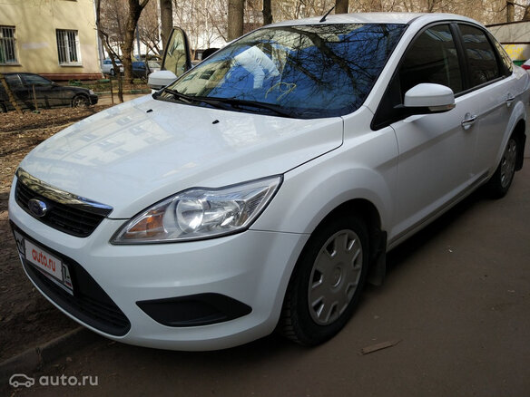 2010 Ford Focus II Рестайлинг, белый
