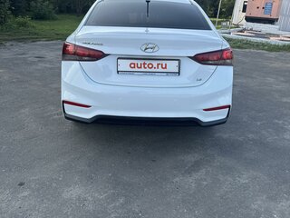 2019 Hyundai Solaris II, белый, 1420000 рублей, вид 4