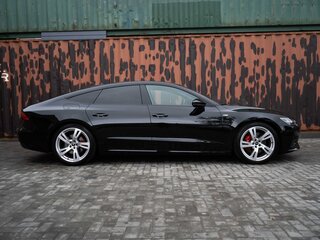 2022 Audi A7 50 TDI II (4K), чёрный, 9980000 рублей, вид 4