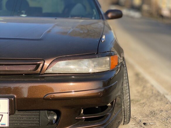 1995 Toyota Mark II VII (X90), коричневый, 2555552 рублей - вид 4