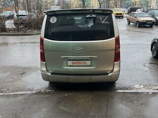 2009 Hyundai Grand Starex I, серый, 950000 рублей, вид 4