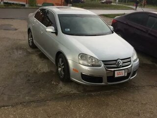 2005 Volkswagen Jetta V, серебристый, 500000 рублей, вид 2